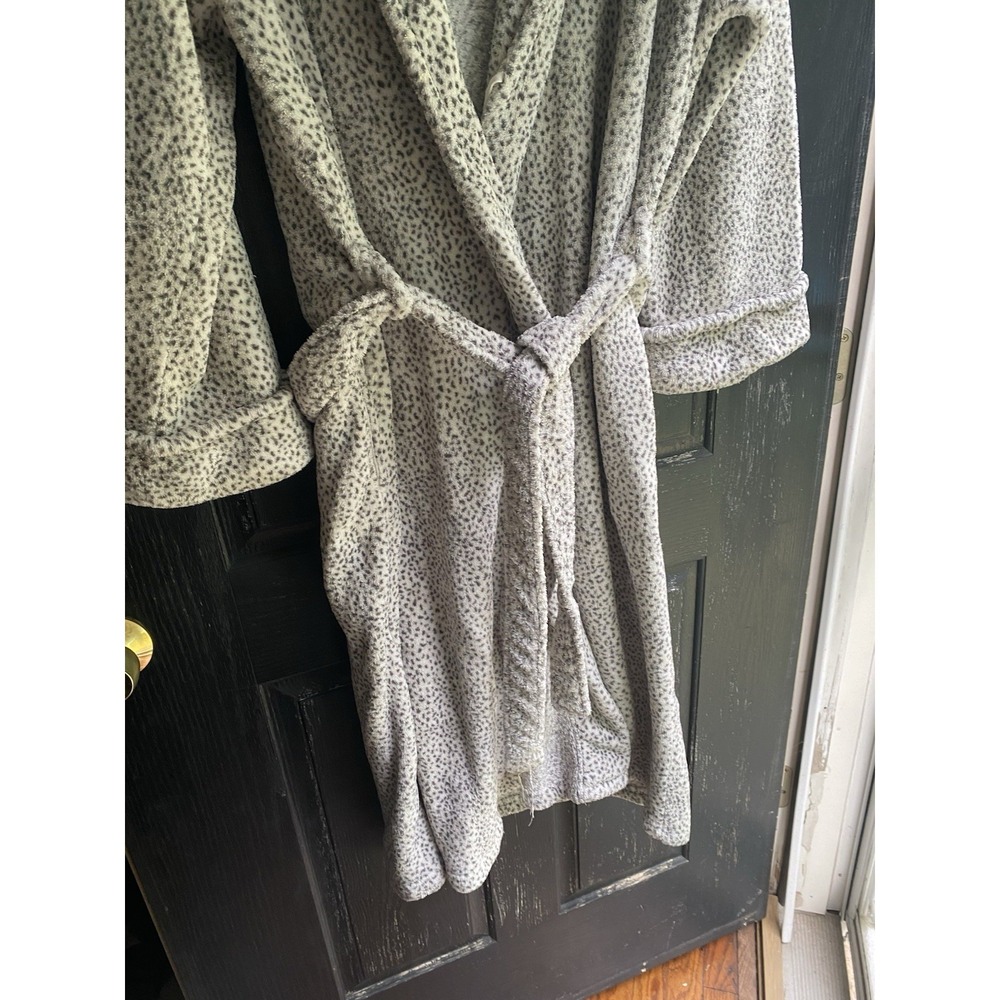 Oscar de la Renta Gray Leopard Print Fleece Belted Robe Women's L/XL - Picture 2 of 6